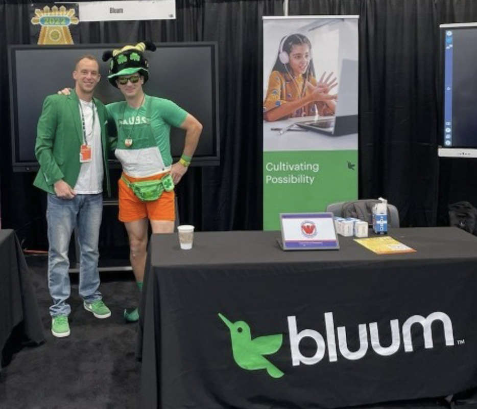 Bluum